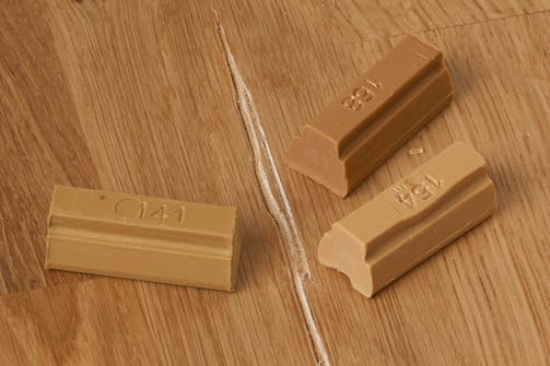 Reparationsmassa till trä